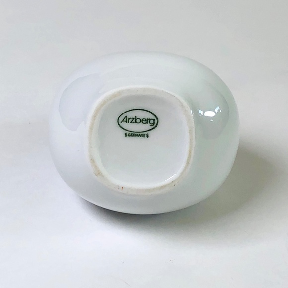 Vintage Arzberg Bud Vase - White Porcelain - Picture 4 of 5